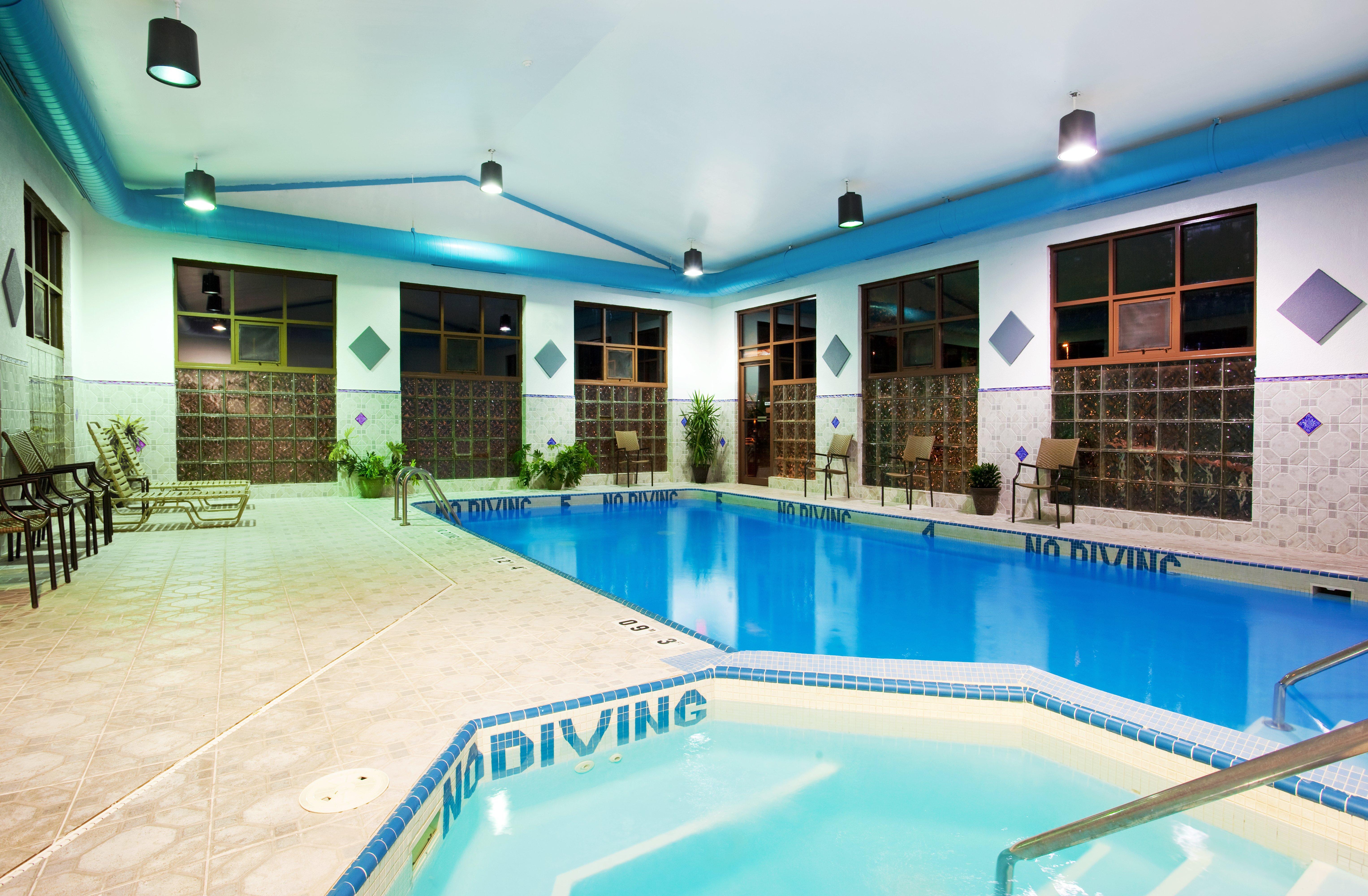 Candlewood Suites Grand Rapids Airport By Ihg Каскейд Экстерьер фото
