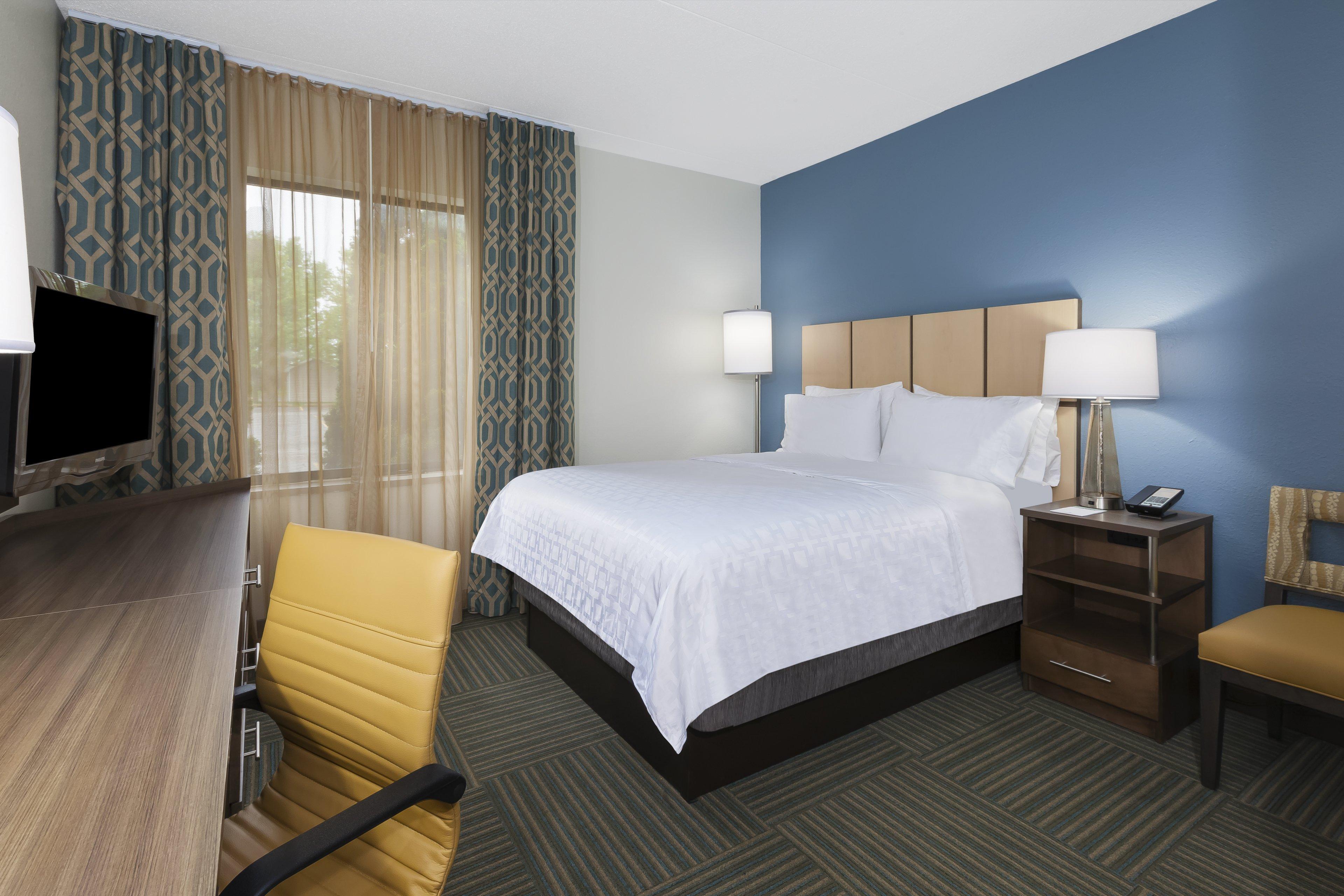 Candlewood Suites Grand Rapids Airport By Ihg Каскейд Экстерьер фото